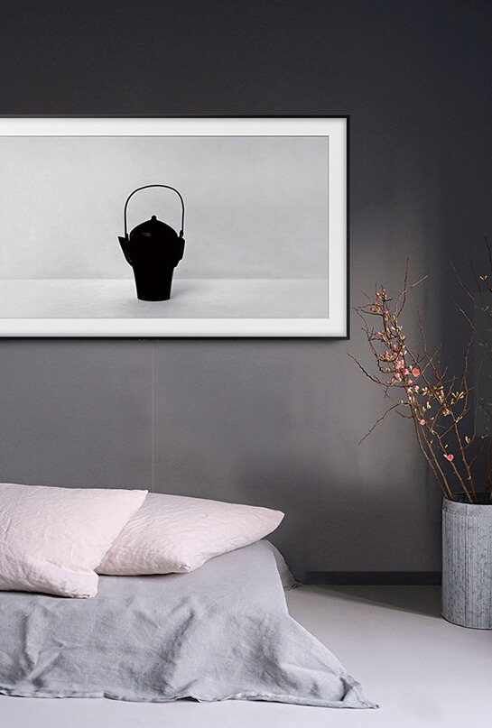 Image hanging above bed