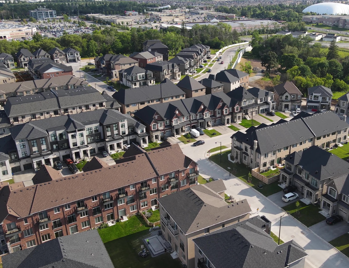 Angus Glen - Image 3